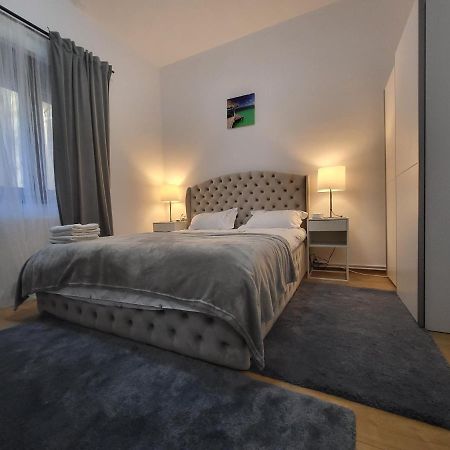 Carmen Housing 2 Apartment Bucharest Luaran gambar